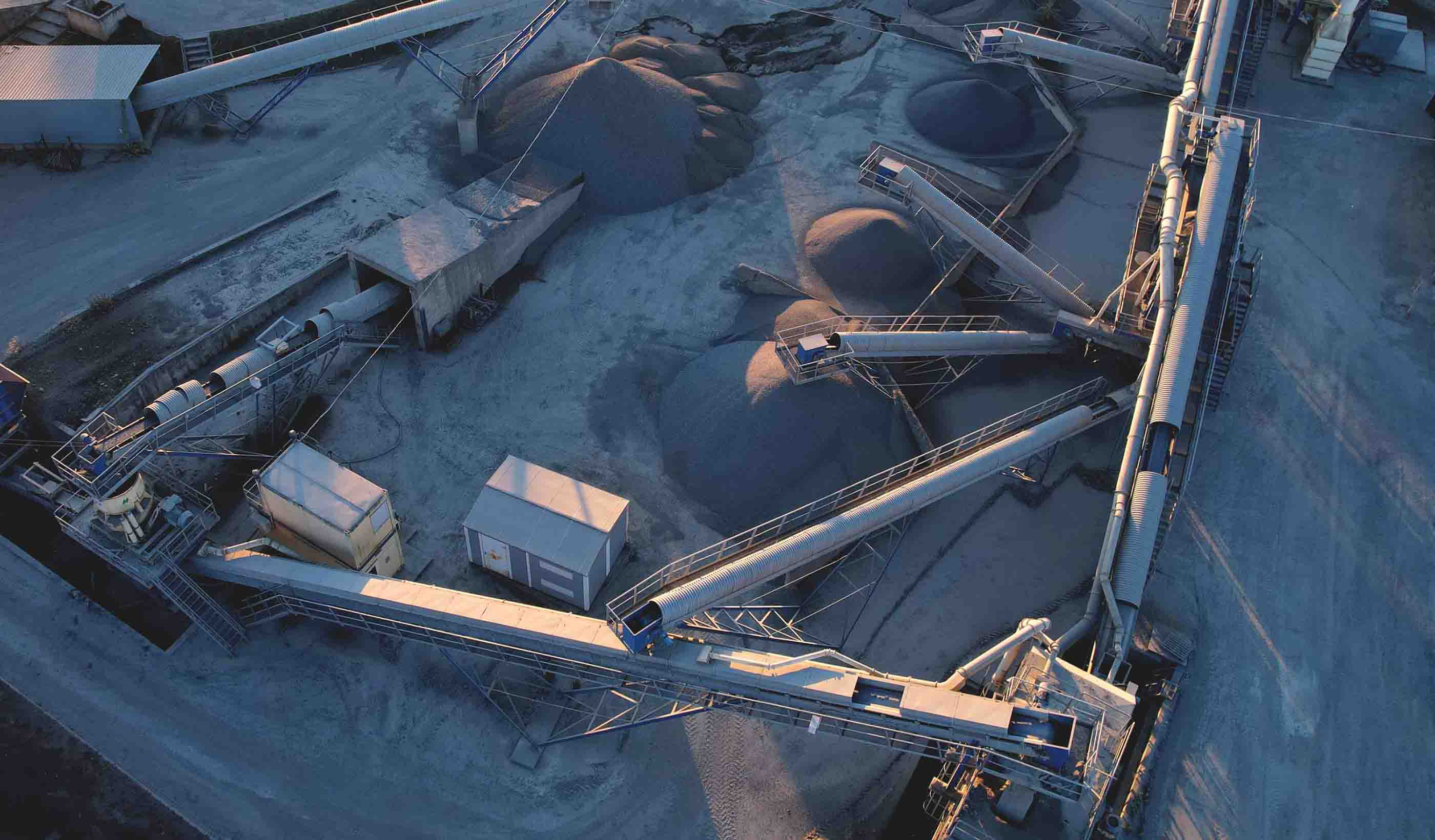 Cement manufacturers should adopt a holistic approach