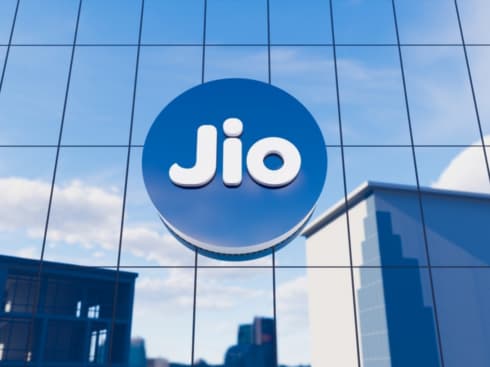 Jio Finance & BlackRock Pump INR 117 Cr In Mutual Fund JV